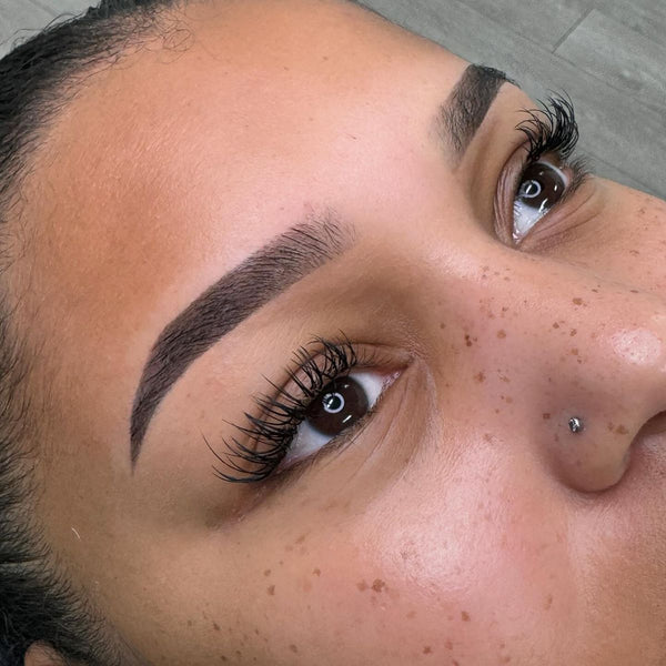 Brows Touch Up